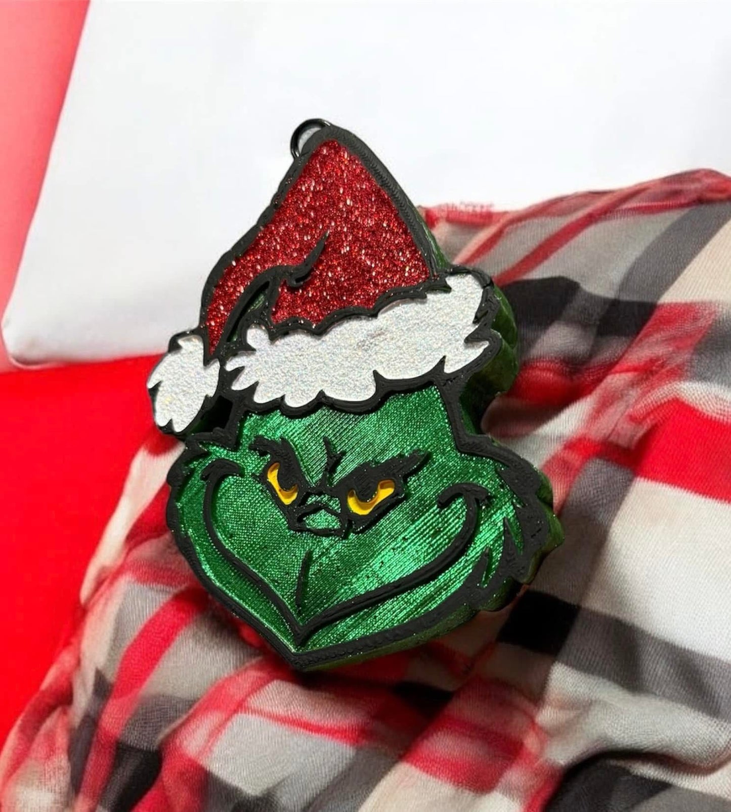 Green Guy w/ Santa Hat